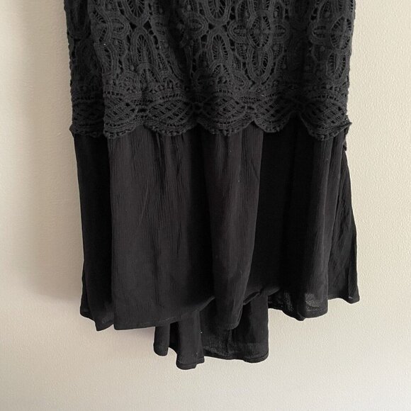 Maurices Women 3X Strappy Cross Back Vistas Solid Crochet Lace Peplum Cami NWT - Picture 4 of 12